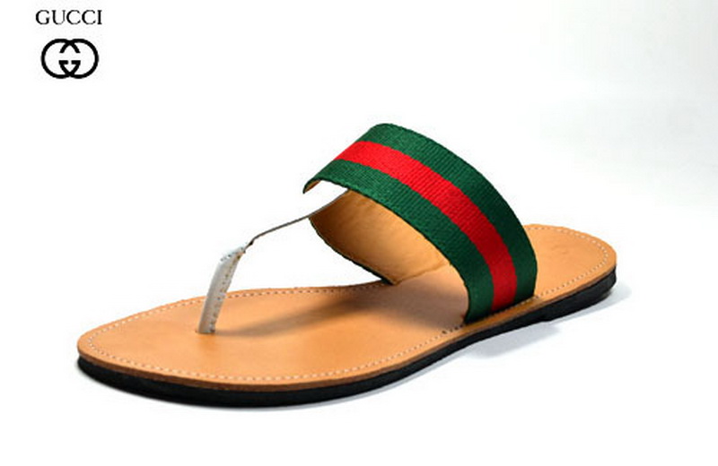 Gucci Slippers Woman--072